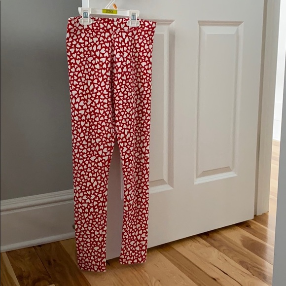 Gymboree Other - Gymboree girls heart leggings